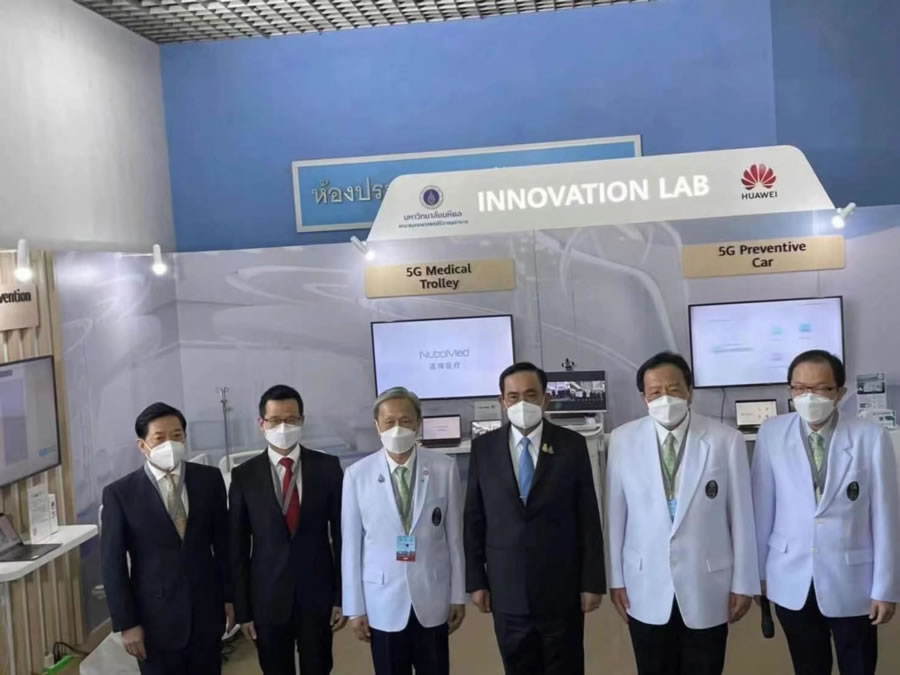 El primer ministro tailandés visitó el sistema médico inalámbrico sonostar Palm super y 5g de sonost